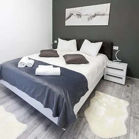 Cristopher Apartament Apartment *